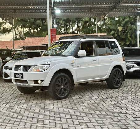MITSUBISHI PAJERO TR4 2.0 4X4 16V 140CV FLEX 4P AUTOMÁTICO